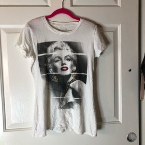 Marilyn Monroe tee